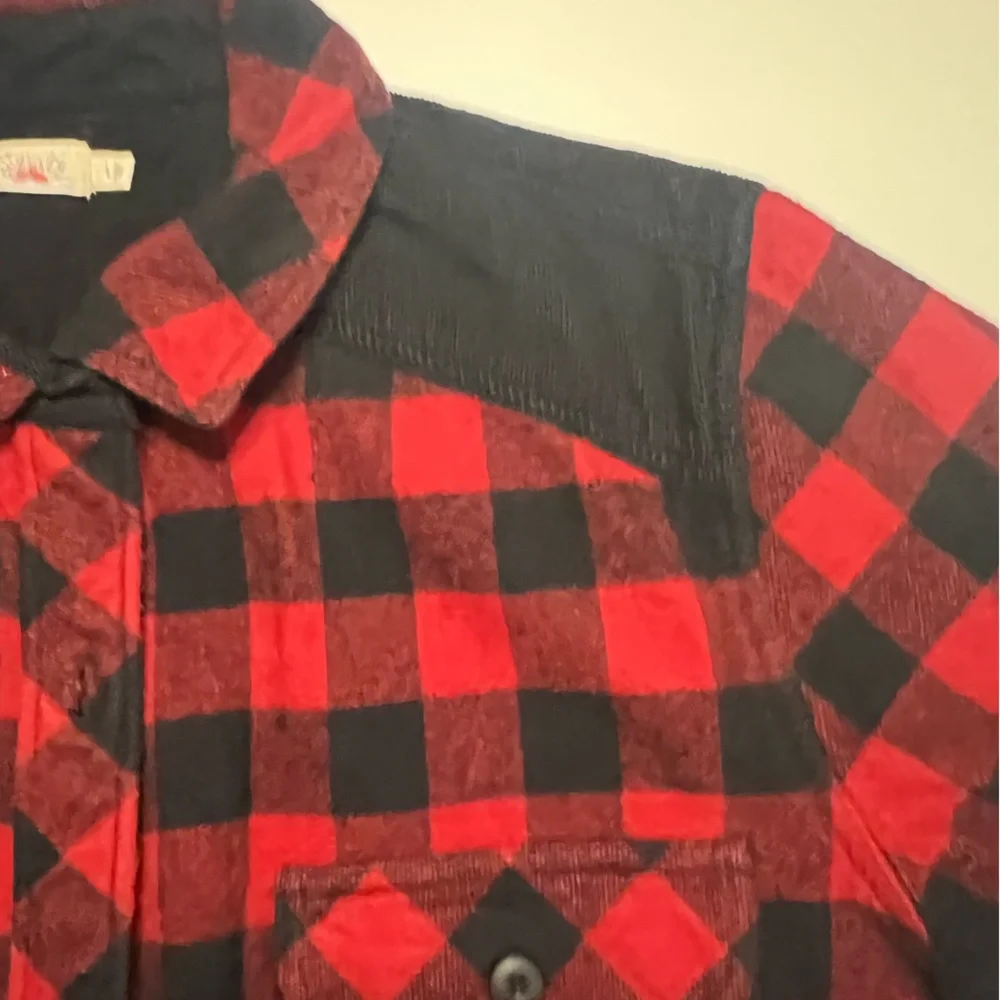 FAHERTY Women’s Daly Shirt Collins Plaid Red and Black Cotton Flannel Size Large - Picture 4 of 15